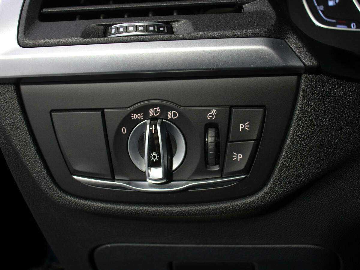 Купить BMW X3 с пробегом. Фото: #20