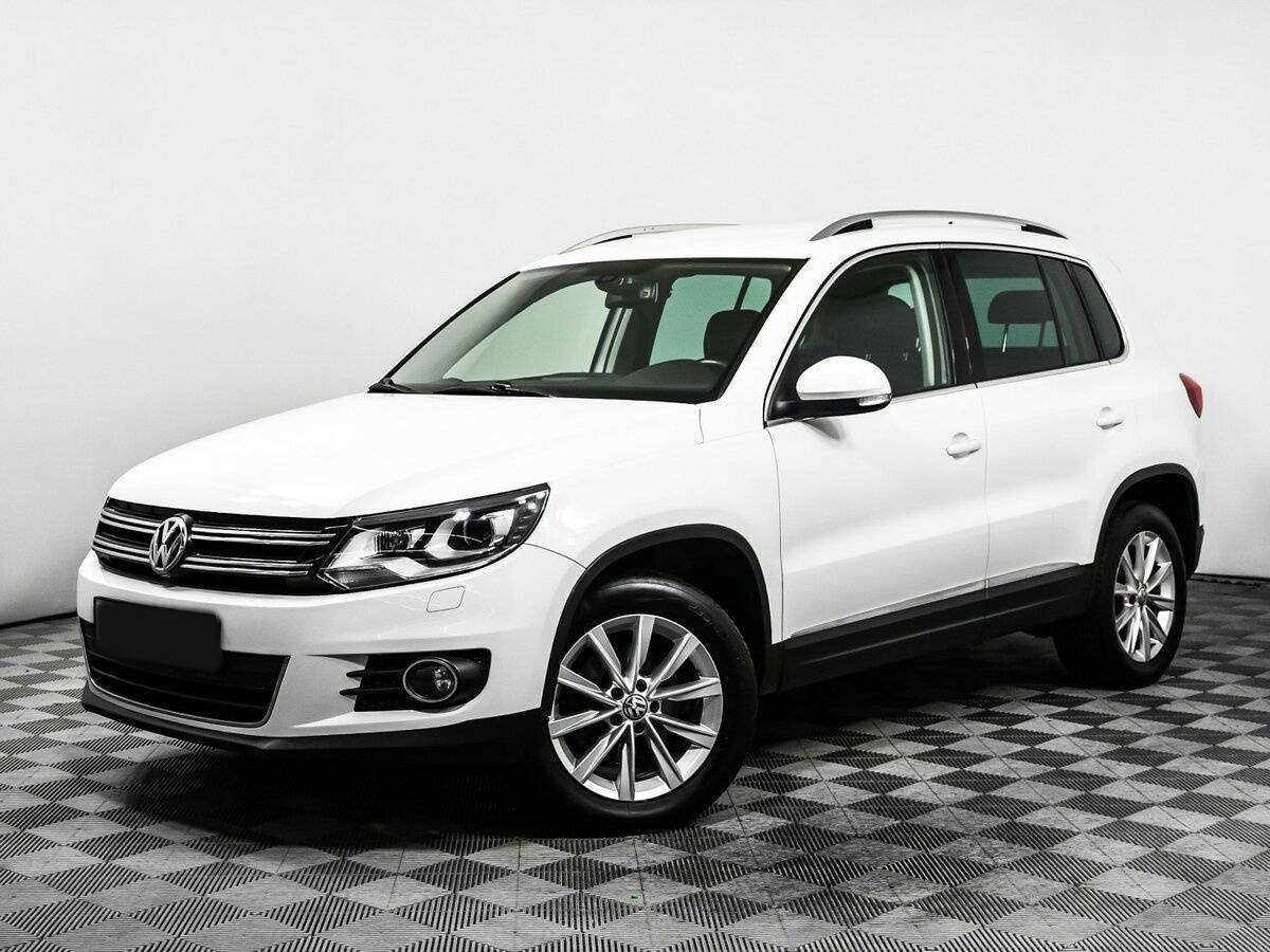 Купить Volkswagen Tiguan с пробегом. Посмотреть фото