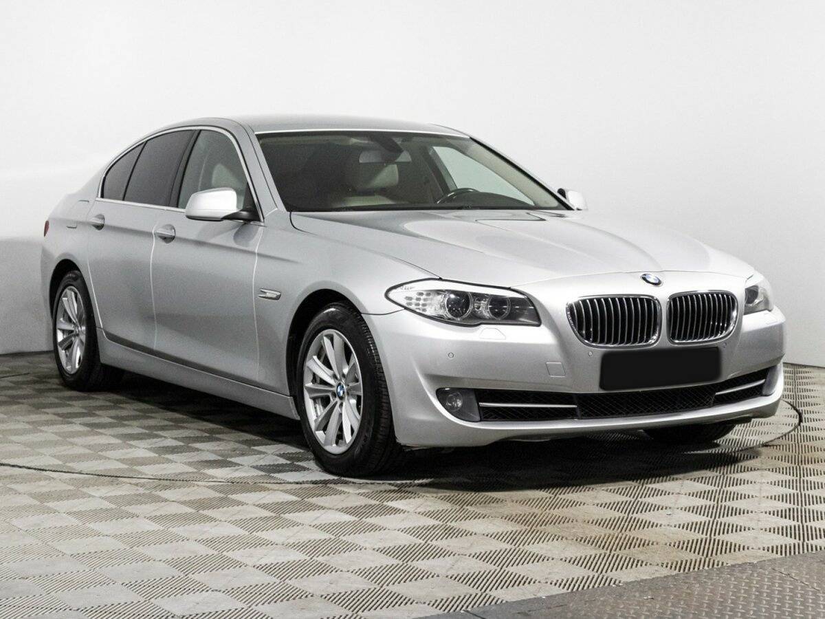Купить BMW 5 серии с пробегом. Фото: #2