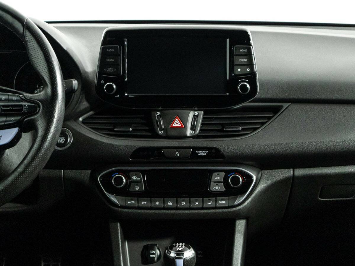 Купить Hyundai i30 N с пробегом. Фото: #13
