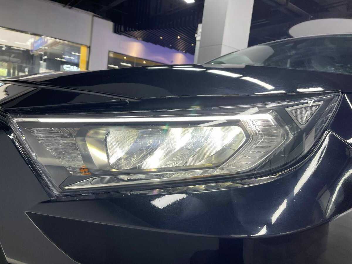 Купить Toyota RAV4 с пробегом. Фото: #21