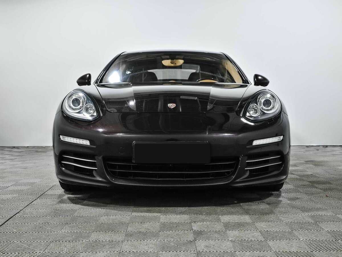 Купить Porsche Panamera с пробегом. Фото: #1