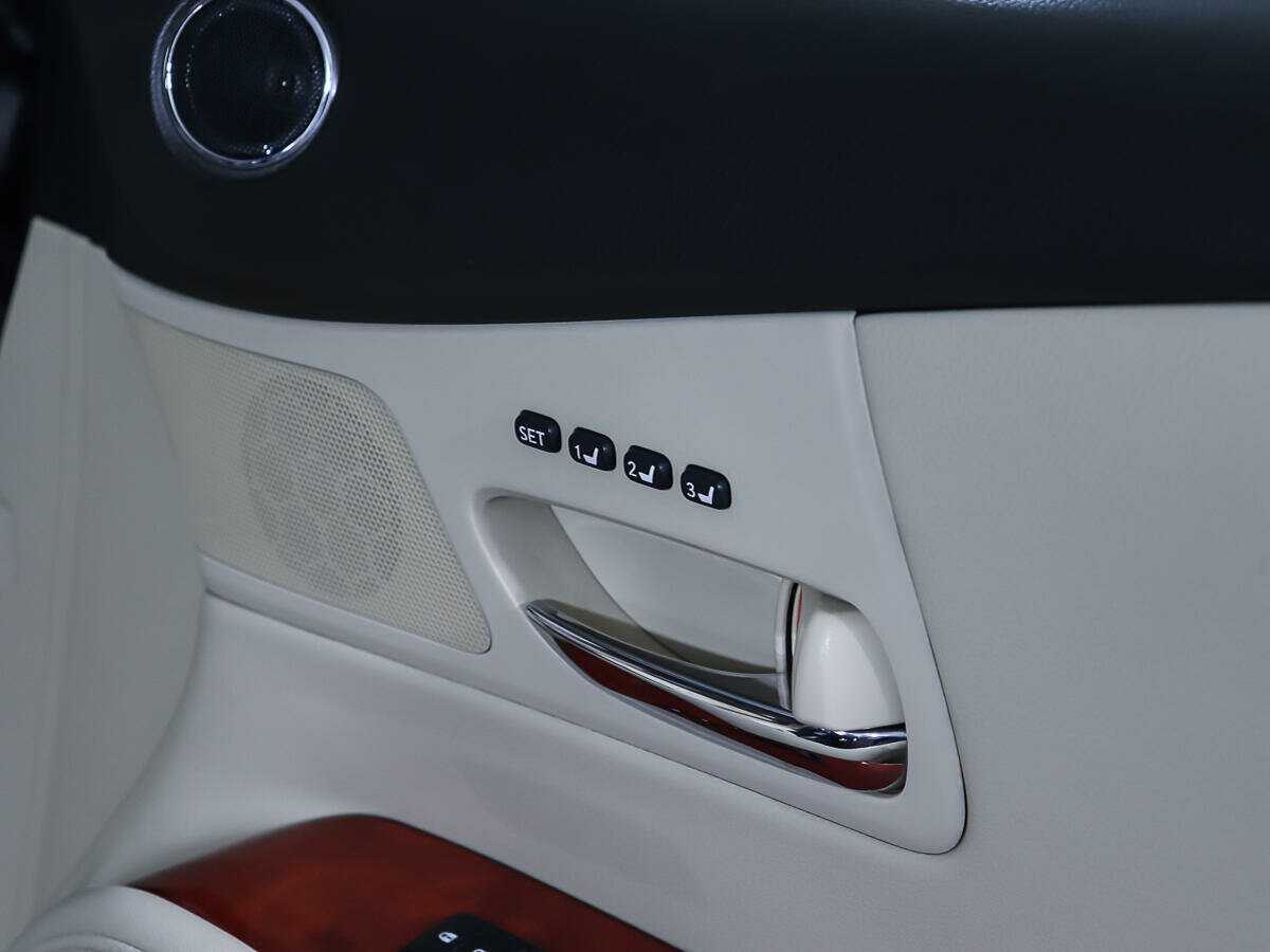 Купить Lexus RX с пробегом. Фото: #17
