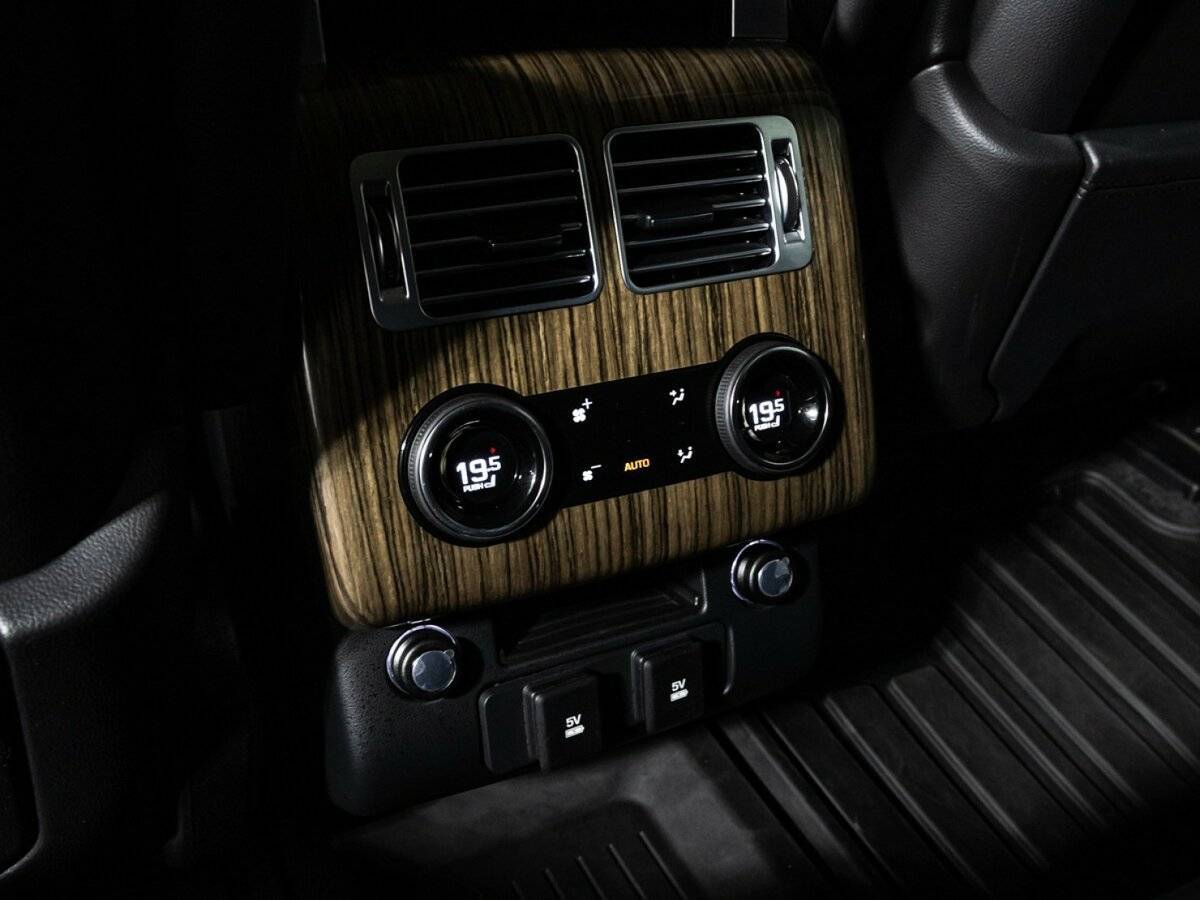 Купить Land Rover Range Rover с пробегом. Фото: #14
