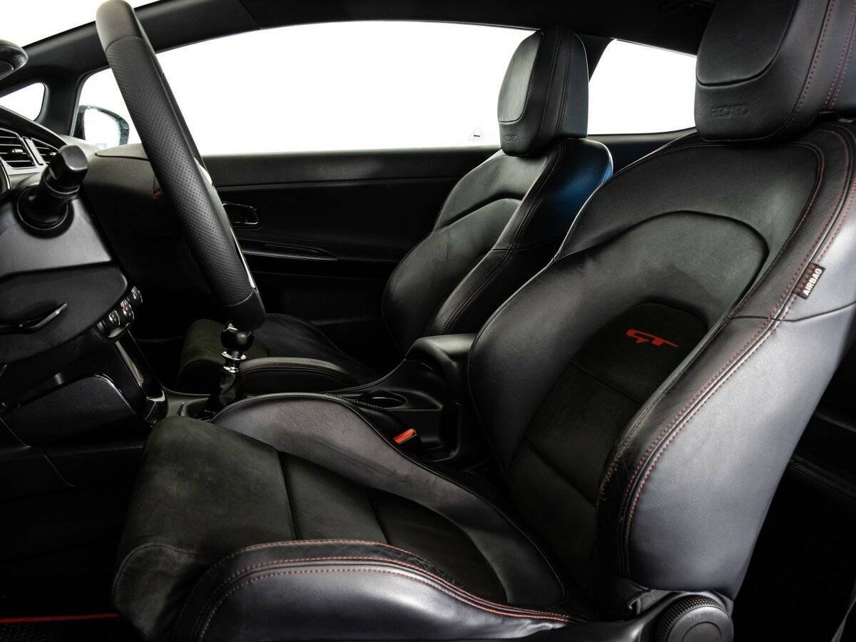Купить Kia Ceed GT с пробегом. Фото: #16