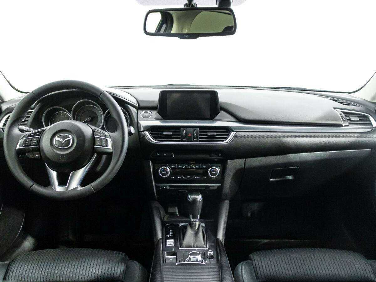 Купить Mazda 6 с пробегом. Фото: #12