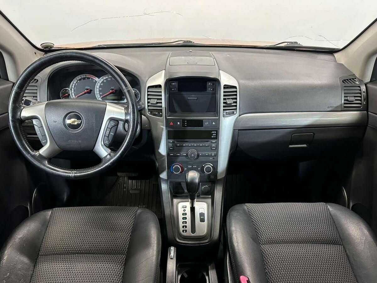 Купить Chevrolet Captiva с пробегом. Фото: #8