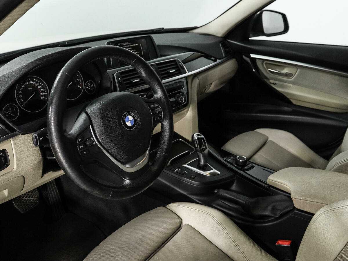 Купить BMW 3 серии с пробегом. Фото: #8