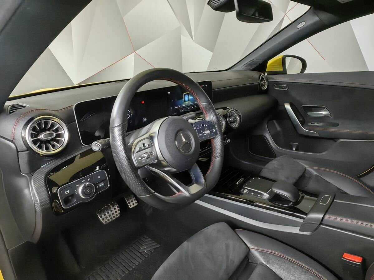 Купить Mercedes-Benz CLA с пробегом. Фото: #12