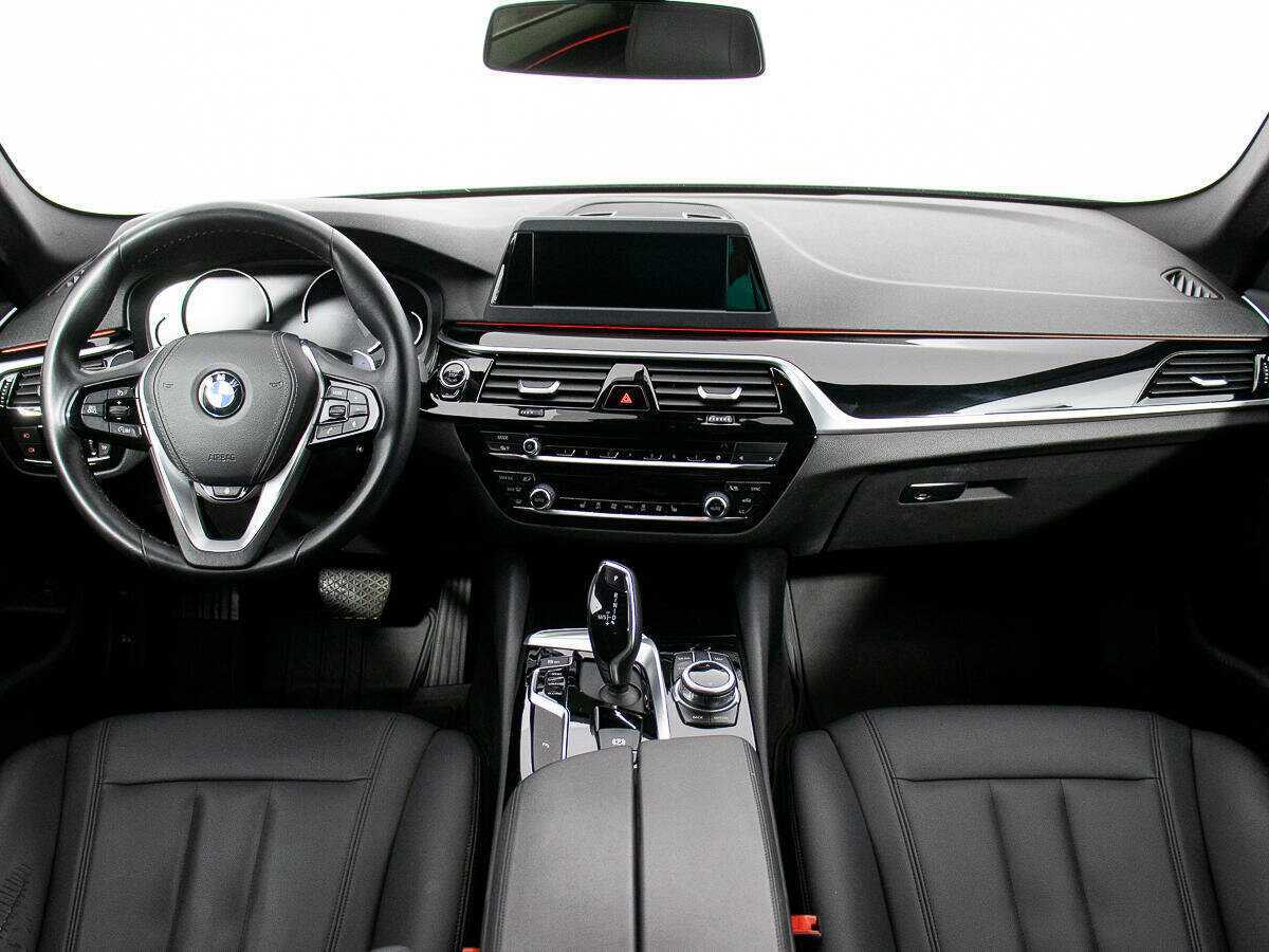 Купить BMW 5 серии с пробегом. Фото: #14