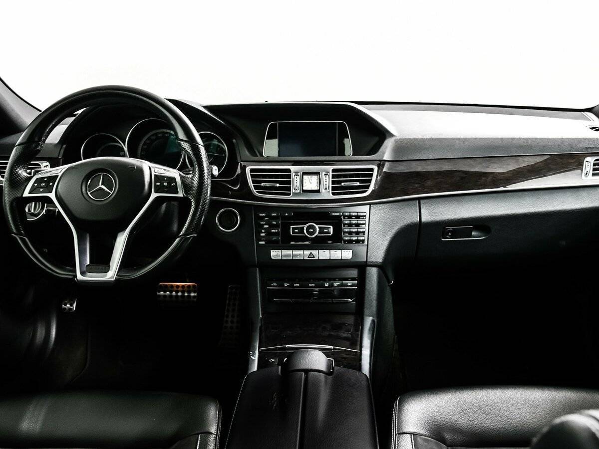 Купить Mercedes-Benz E-Класс с пробегом. Фото: #10