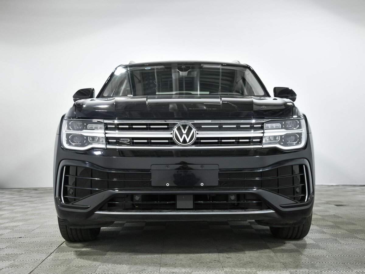 Купить Volkswagen Teramont с пробегом. Фото: #1