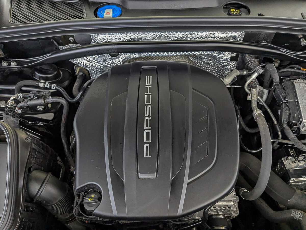 Купить Porsche Macan с пробегом. Фото: #8