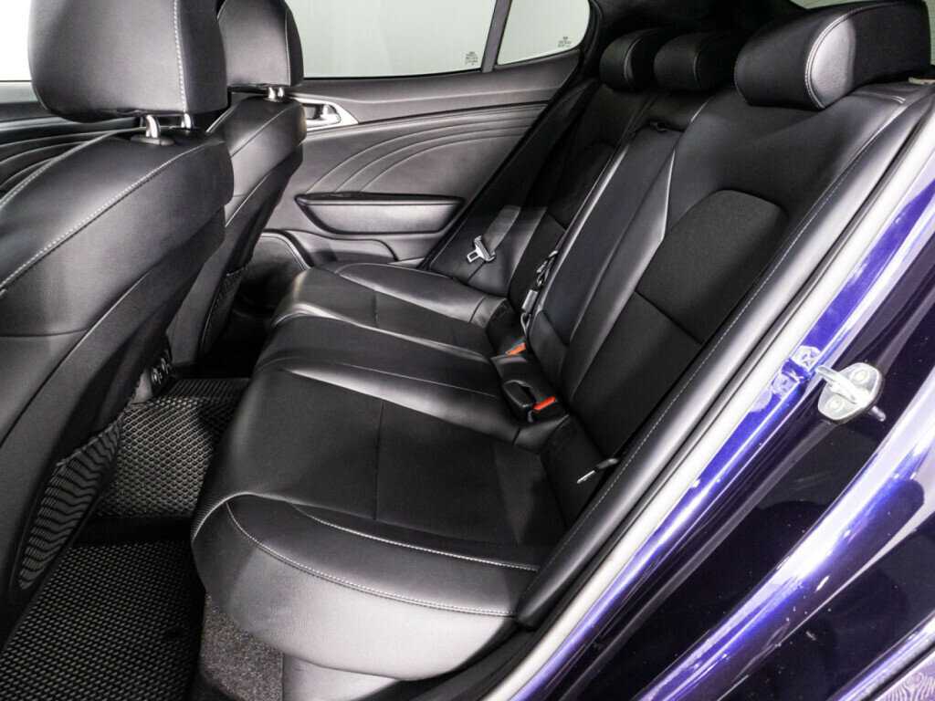 Купить Kia Stinger с пробегом. Фото: #10