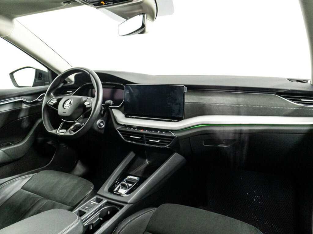 Купить Skoda Octavia с пробегом. Фото: #8
