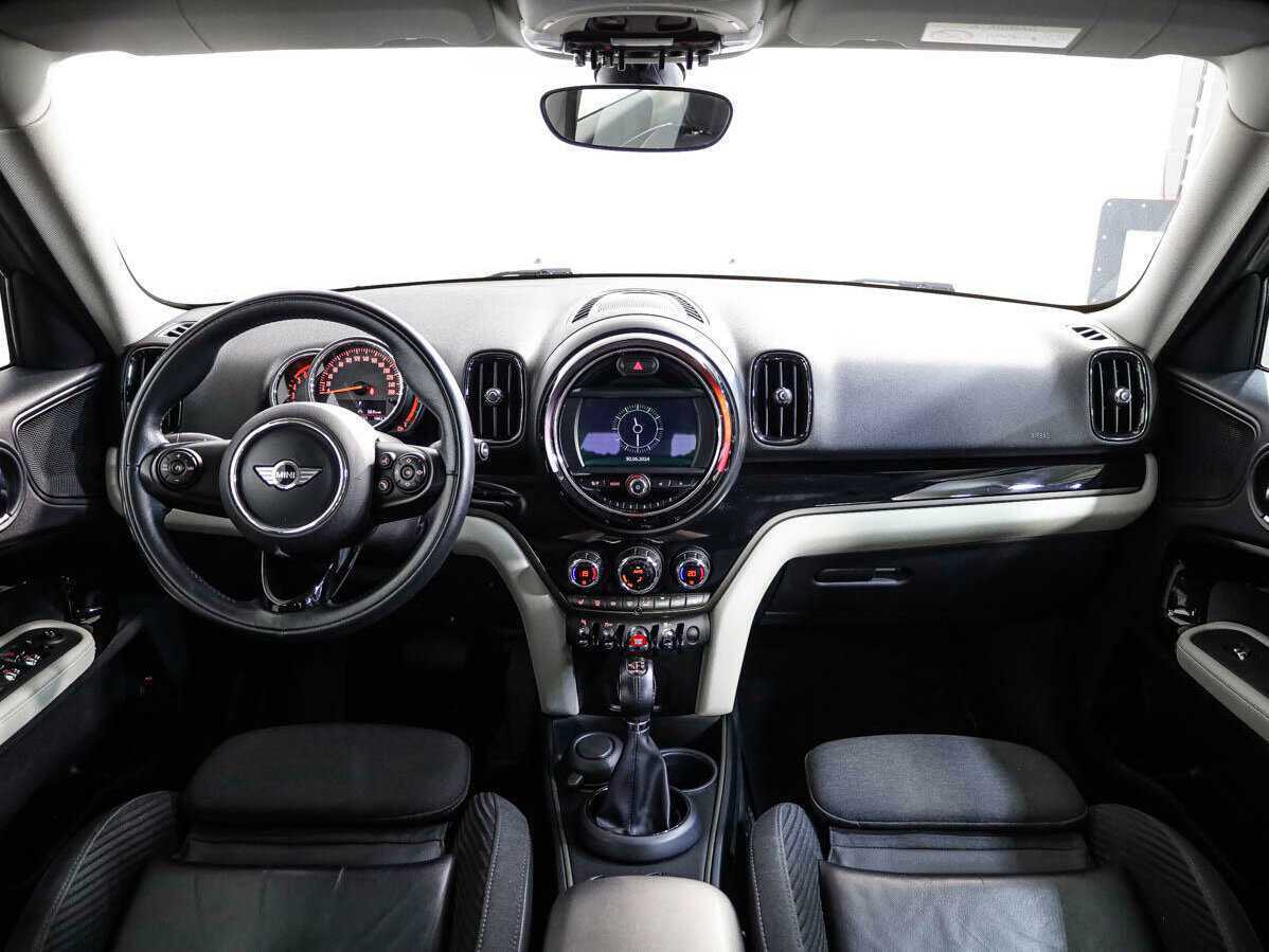 Купить Mini Countryman с пробегом. Фото: #8