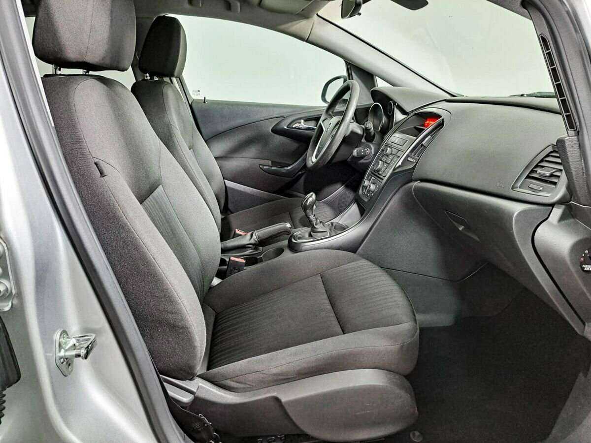 Купить Opel Astra с пробегом. Фото: #7
