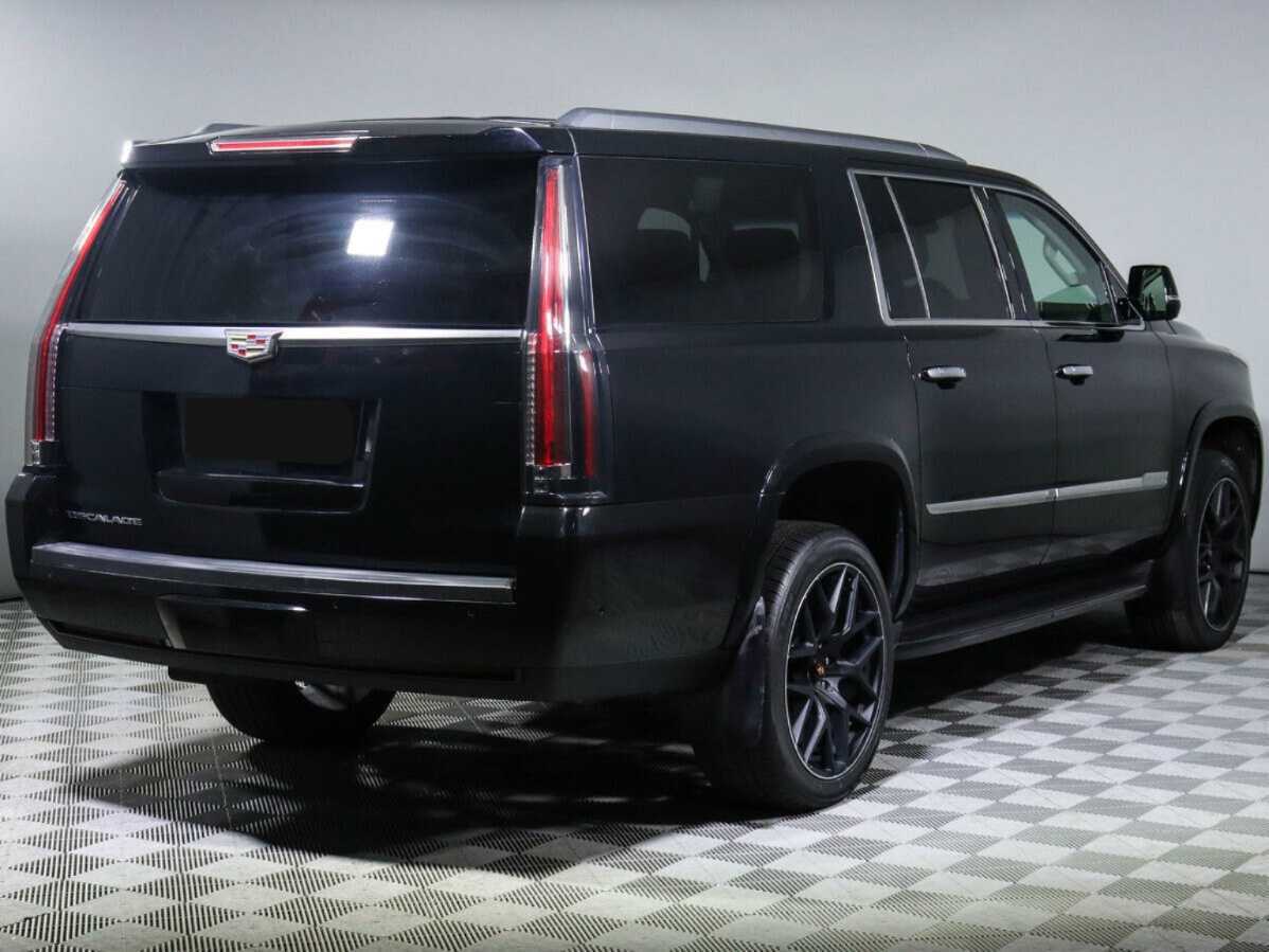 Купить Cadillac Escalade с пробегом. Фото: #3