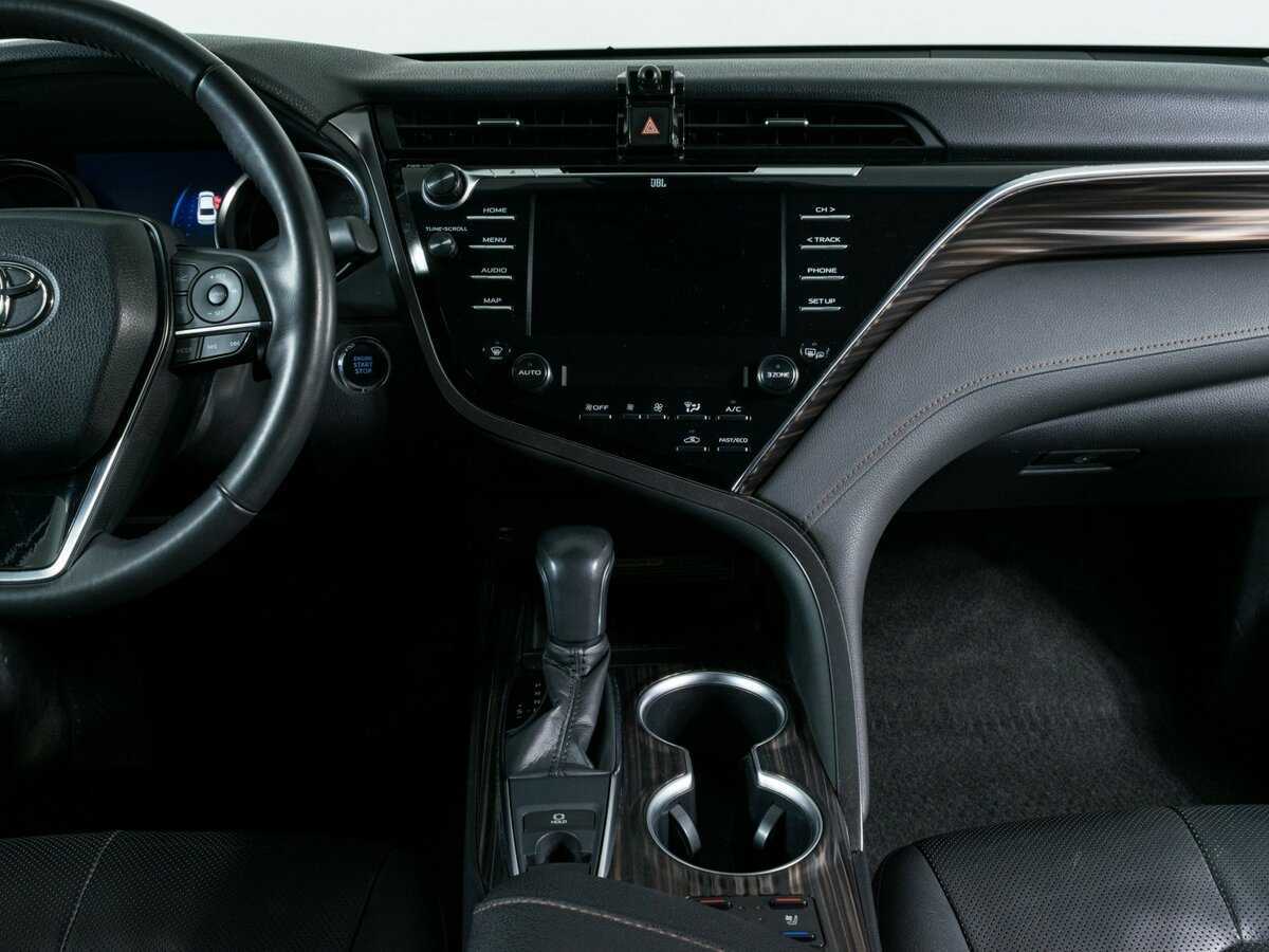 Купить Toyota Camry с пробегом. Фото: #8