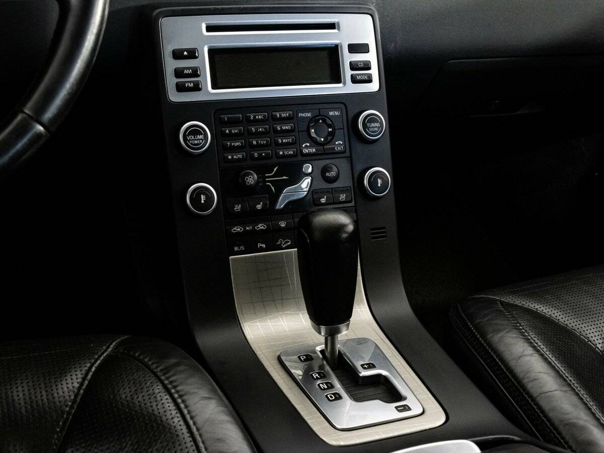 Купить Volvo XC70 с пробегом. Фото: #11