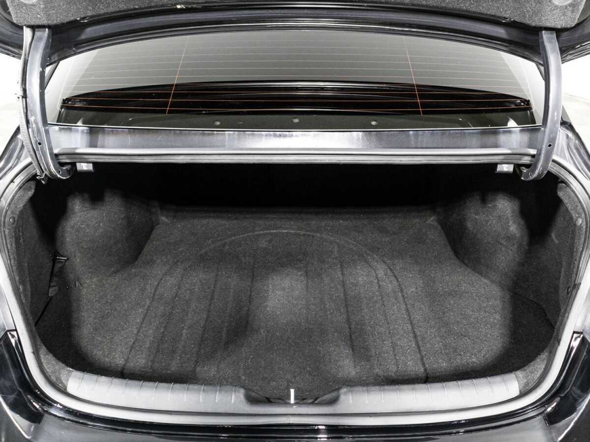 Купить Hyundai Elantra с пробегом. Фото: #14
