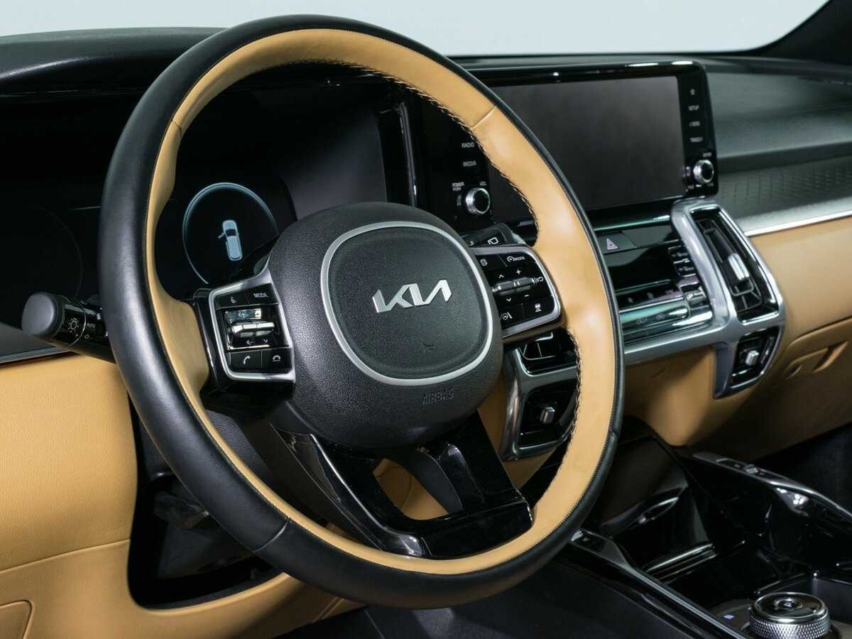 Купить Kia Sorento с пробегом. Фото: #15