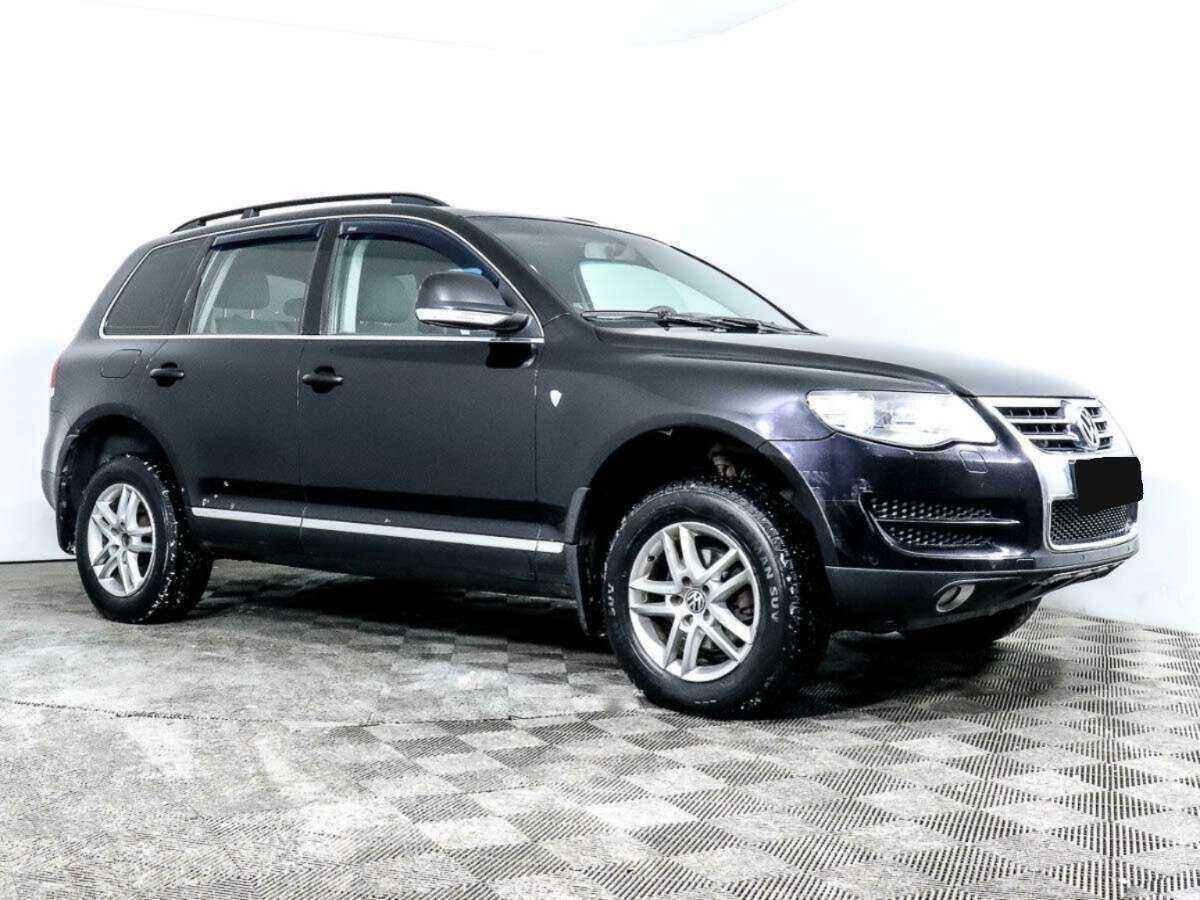 Купить Volkswagen Touareg с пробегом. Фото: #2