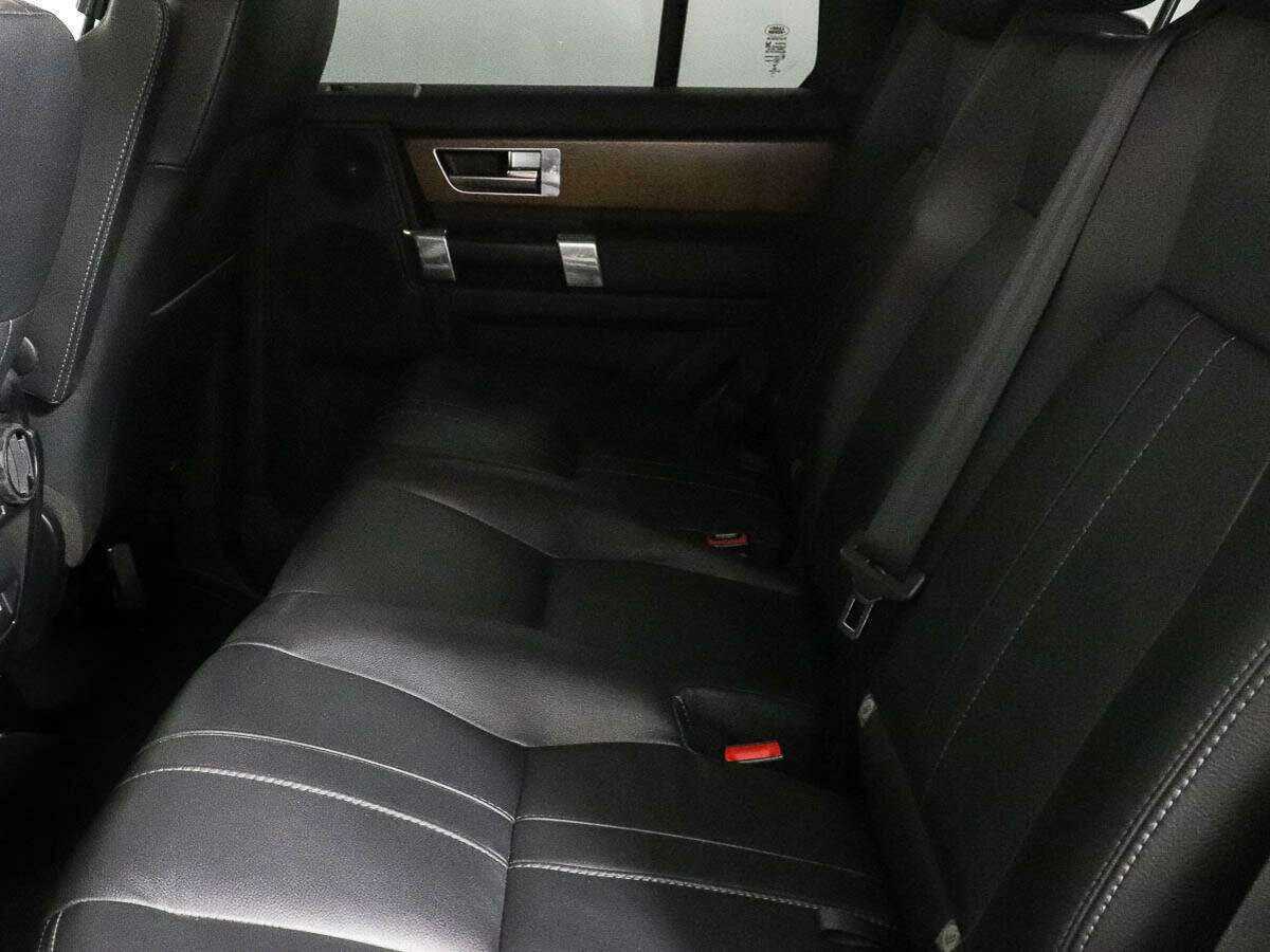 Купить Land Rover Discovery с пробегом. Фото: #5