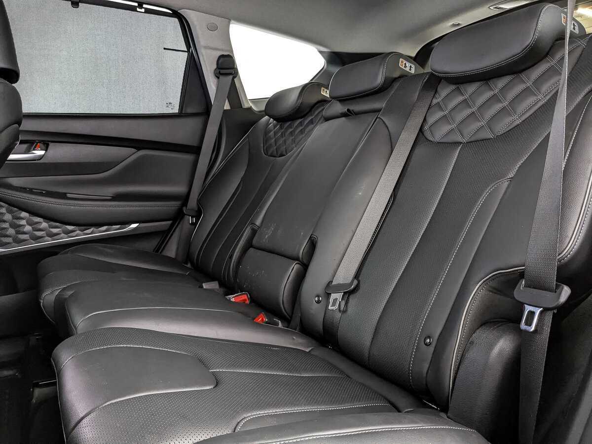 Купить Hyundai Santa Fe с пробегом. Фото: #13