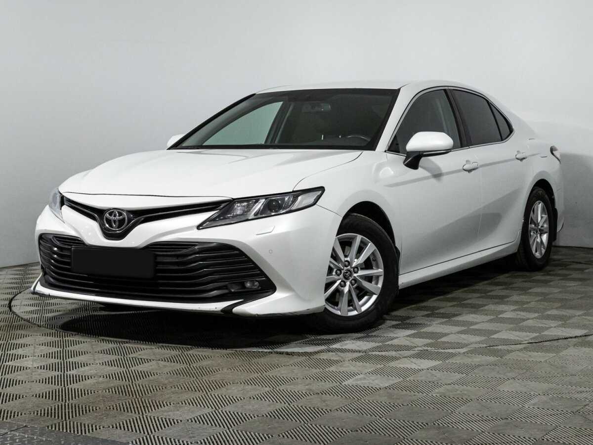 Купить Toyota Camry с пробегом. Посмотреть фото