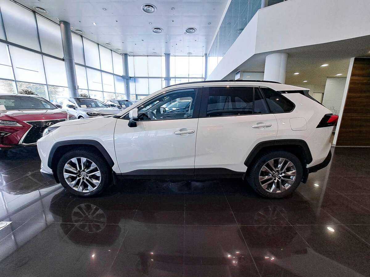 Купить Toyota RAV4 с пробегом. Фото: #7