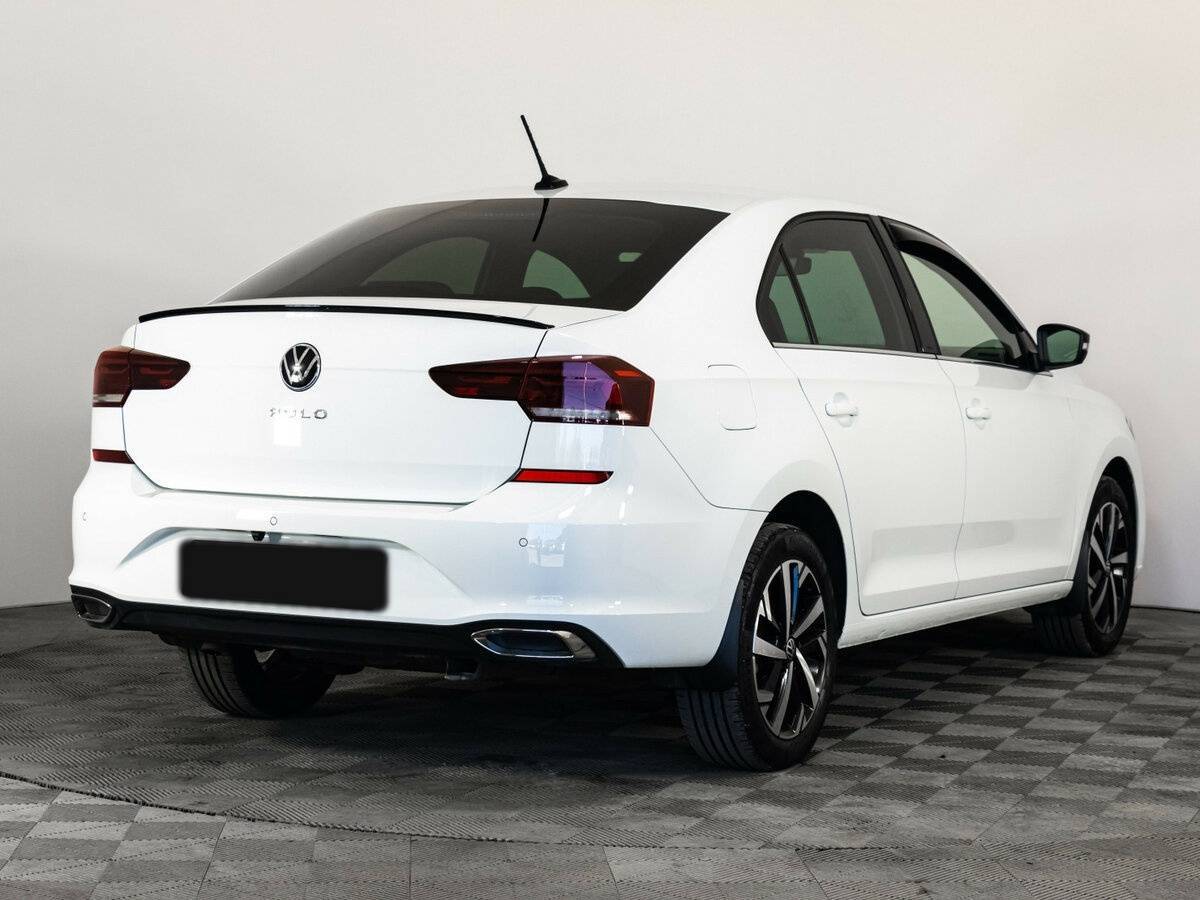 Купить Volkswagen Polo с пробегом. Фото: #3