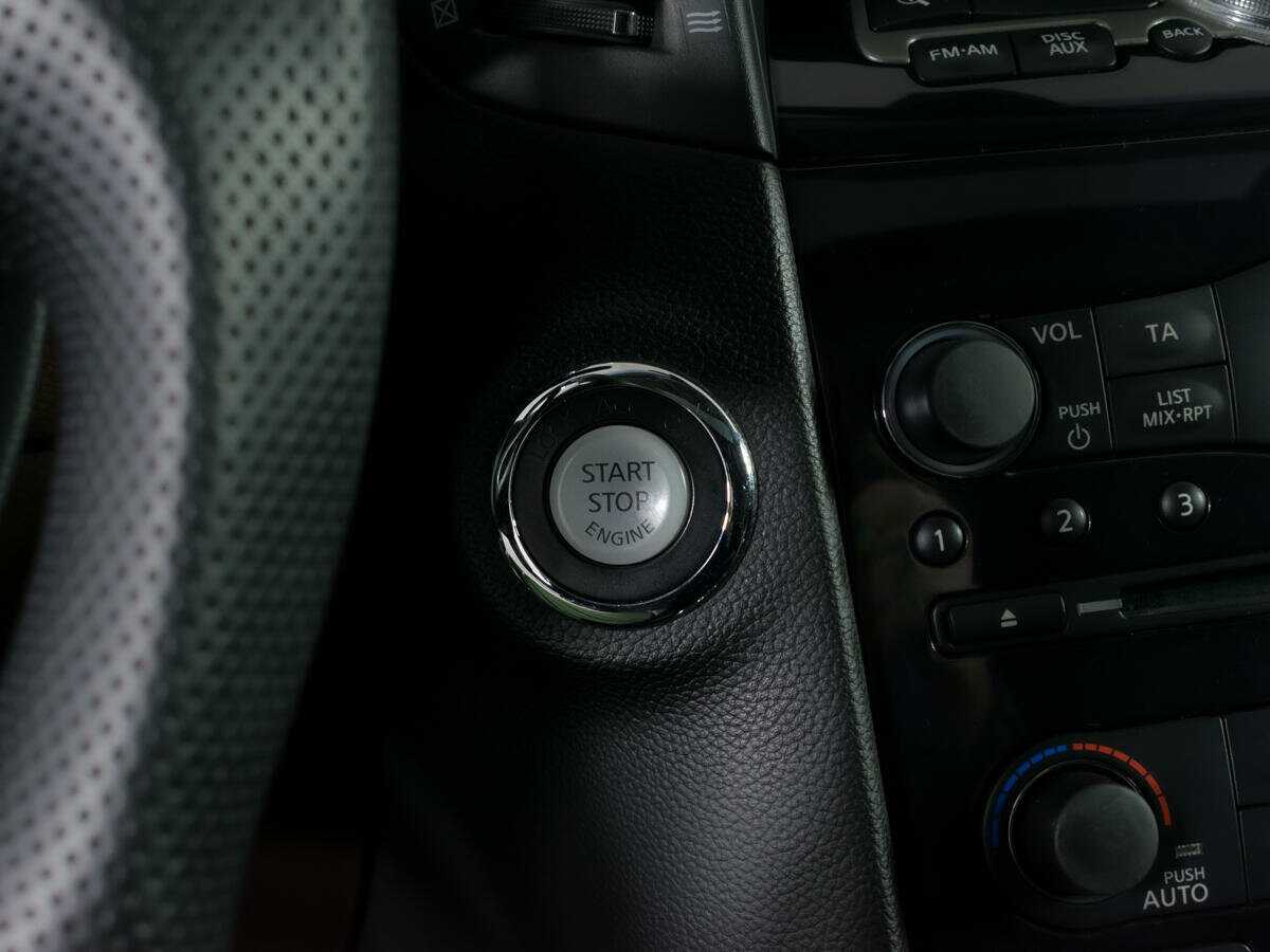 Купить Infiniti FX с пробегом. Фото: #15