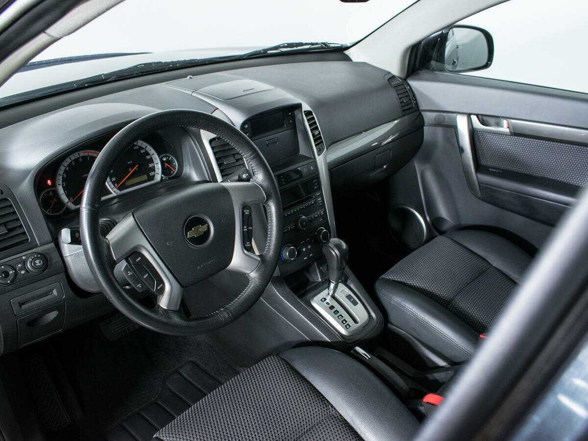 Купить Chevrolet Captiva с пробегом. Фото: #12