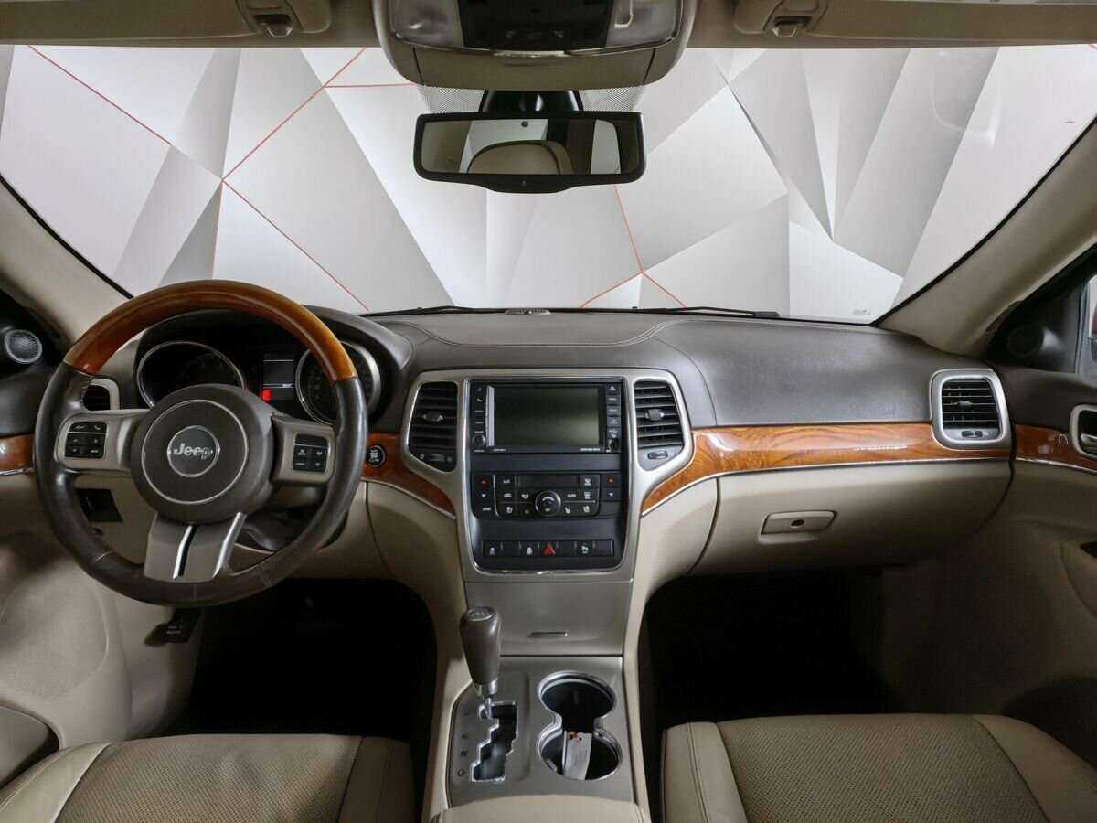 Купить Jeep Grand Cherokee с пробегом. Фото: #9