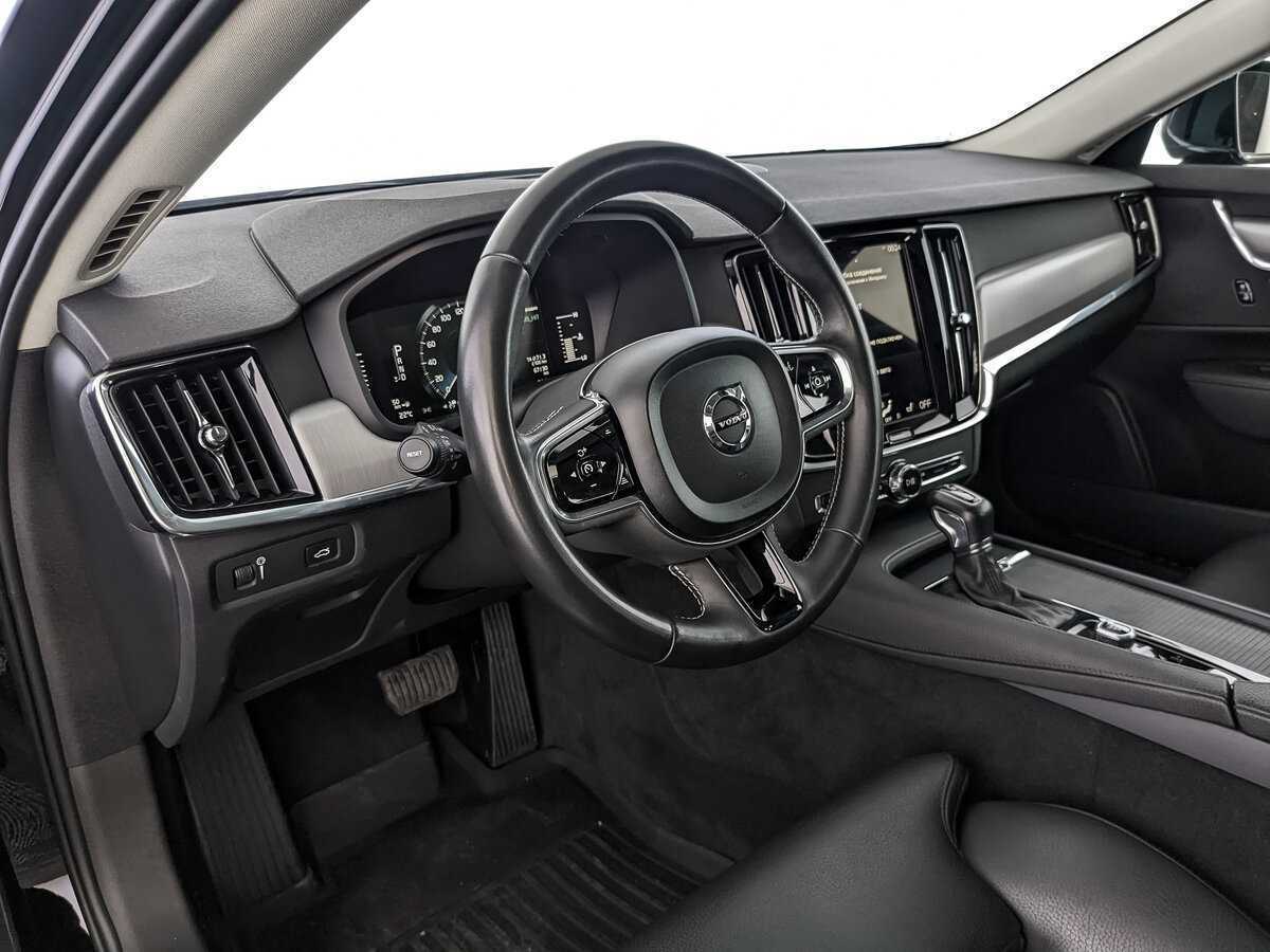 Купить Volvo S90 с пробегом. Фото: #10
