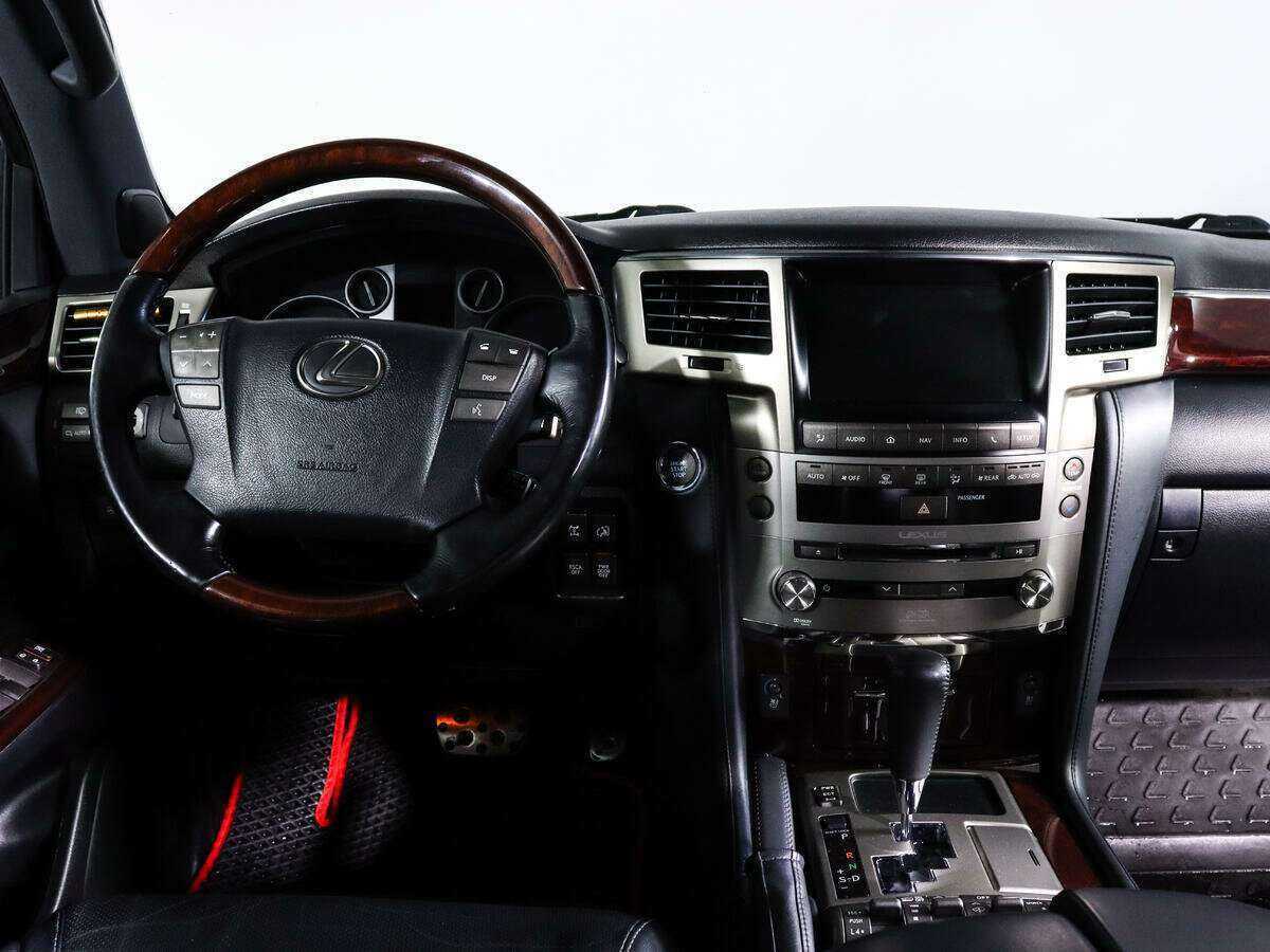 Купить Lexus LX с пробегом. Фото: #7