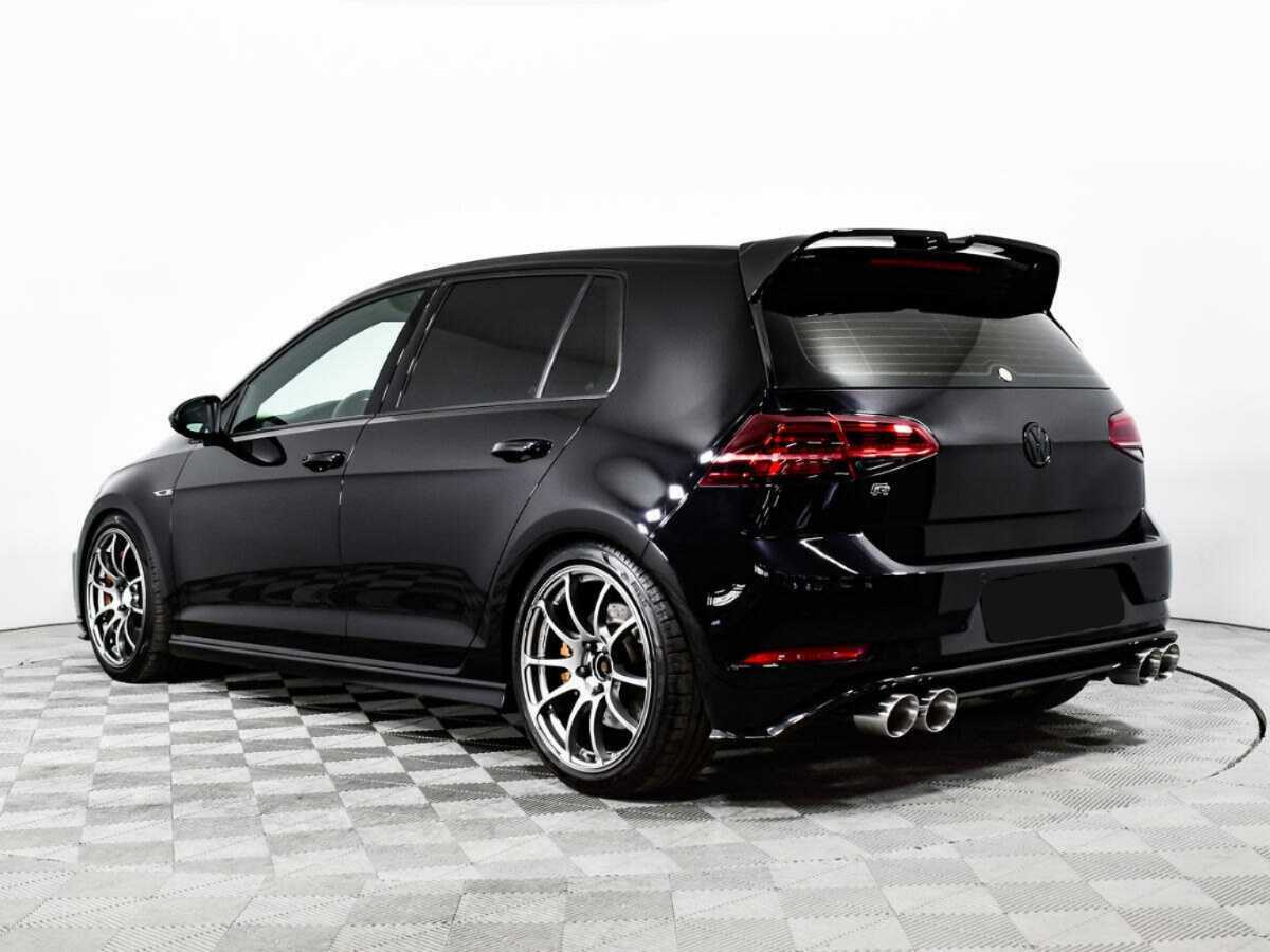 Купить Volkswagen Golf R с пробегом. Фото: #6