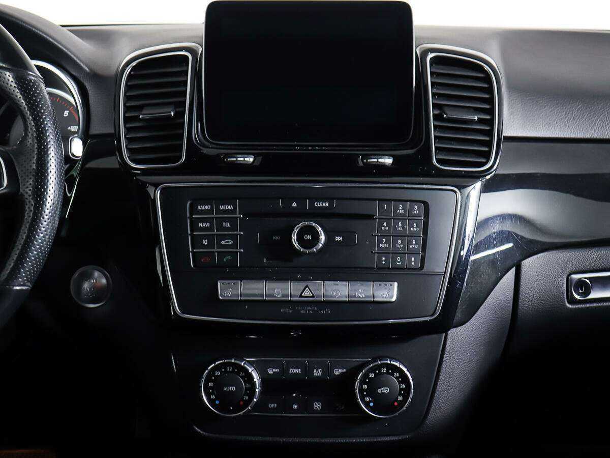 Купить Mercedes-Benz GLE с пробегом. Фото: #11
