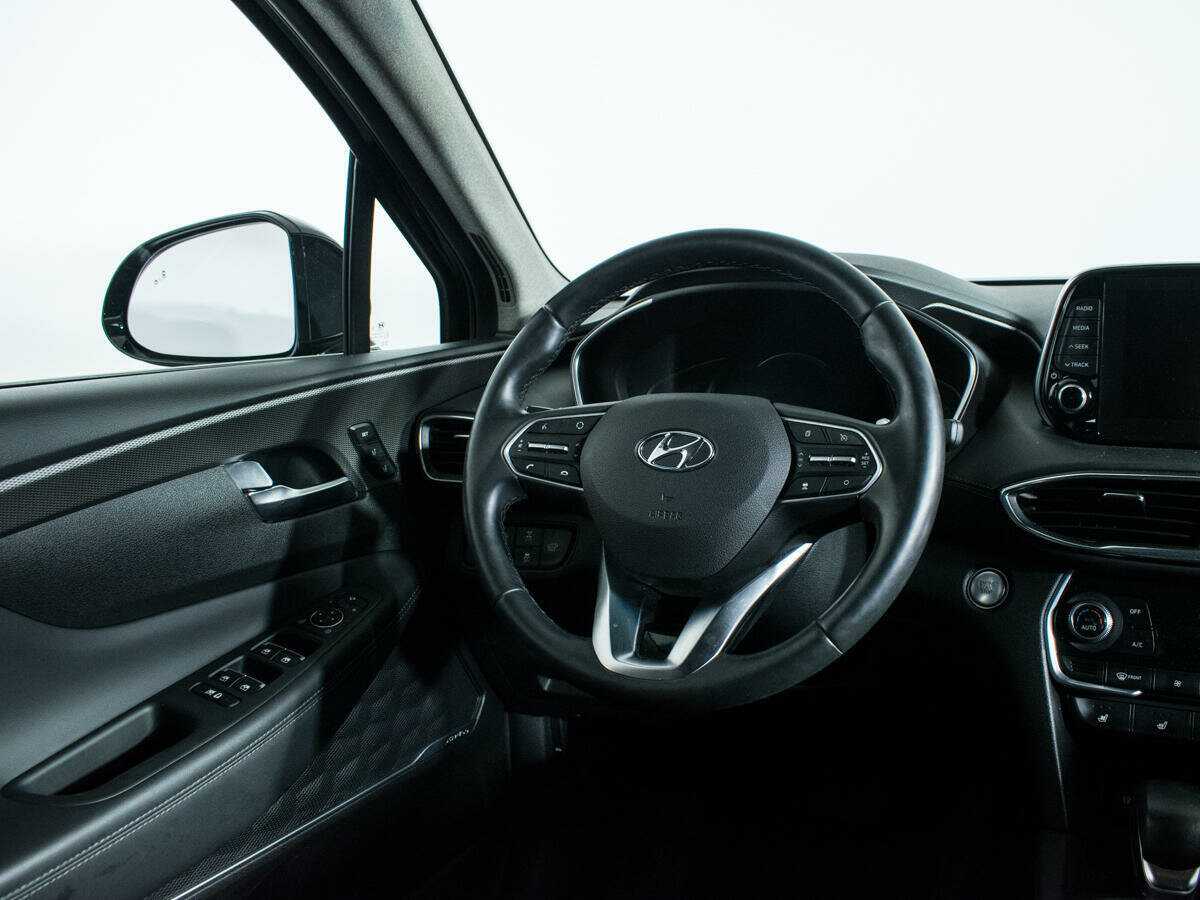 Купить Hyundai Santa Fe с пробегом. Фото: #13