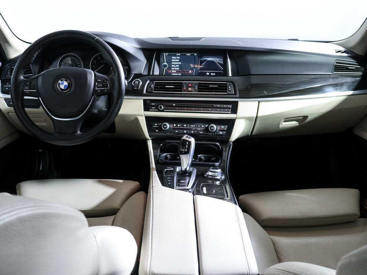 Купить BMW 5 серии с пробегом. Фото: #11
