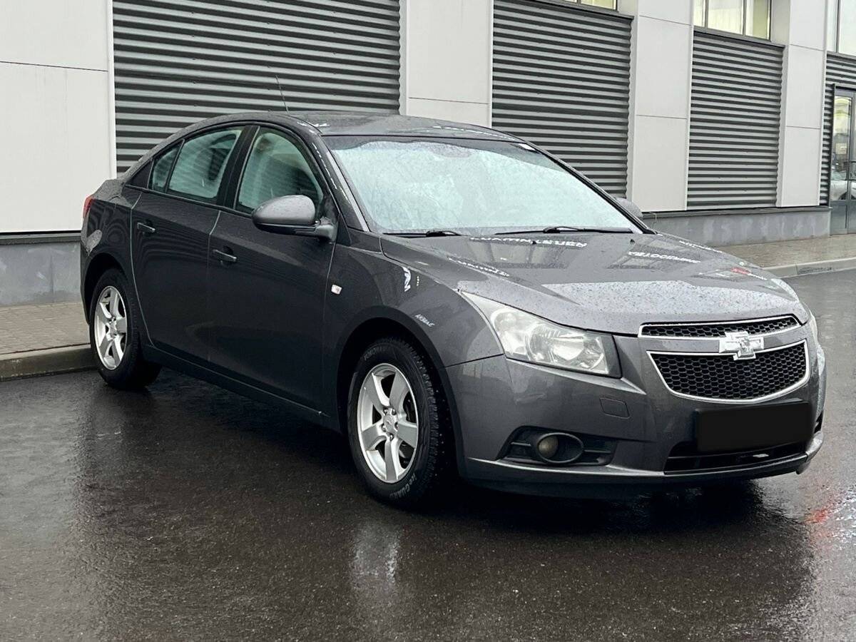 Купить Chevrolet Cruze с пробегом. Фото: #1