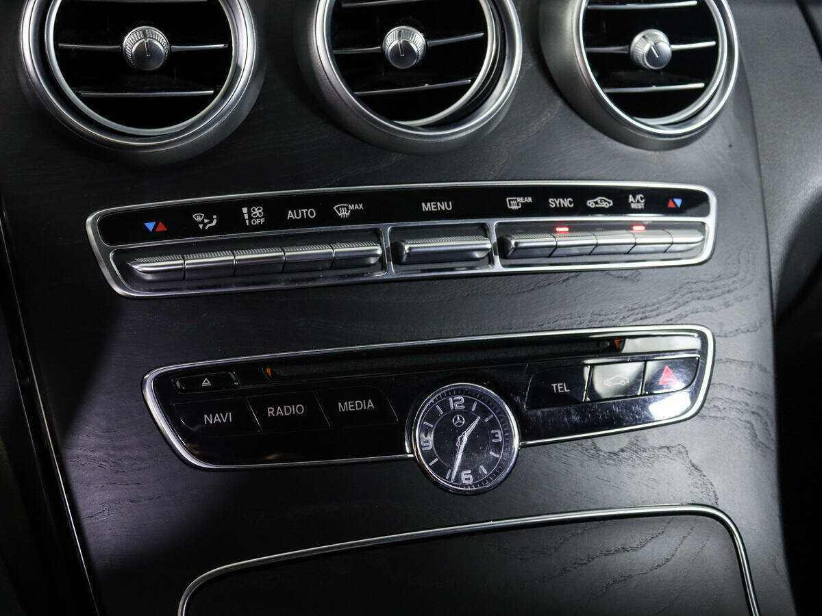 Купить Mercedes-Benz C-Класс с пробегом. Фото: #14