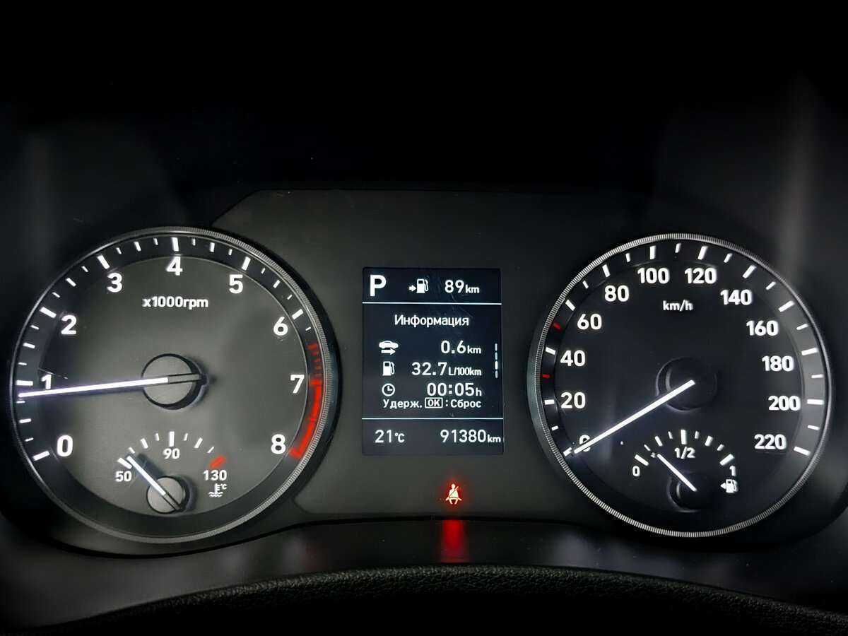Купить Hyundai Solaris с пробегом. Фото: #10