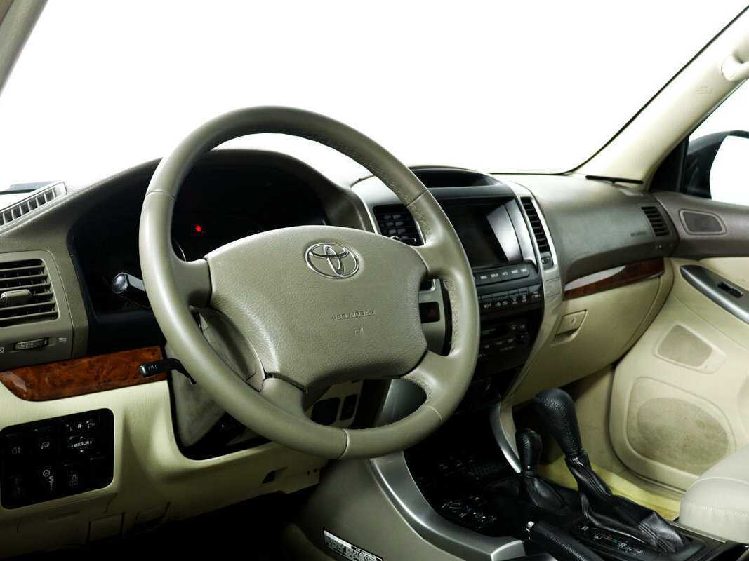 Купить Toyota Land Cruiser Prado с пробегом. Фото: #12