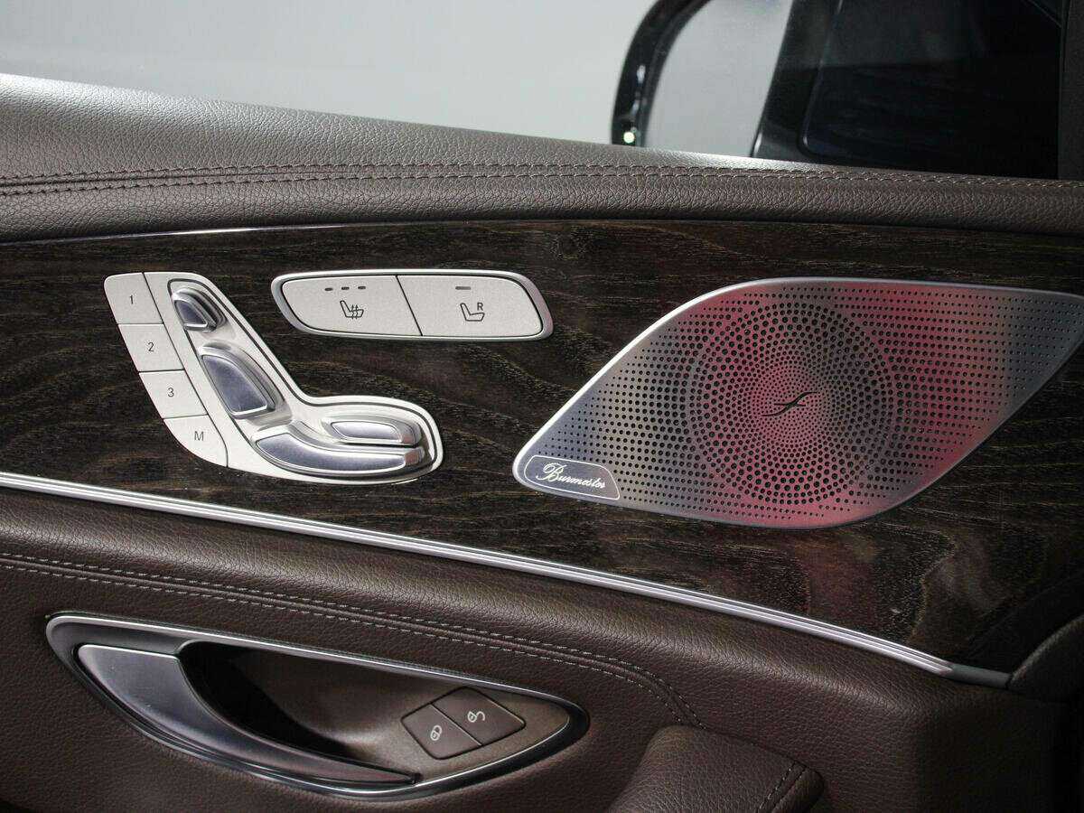 Купить Mercedes-Benz CLS с пробегом. Фото: #17