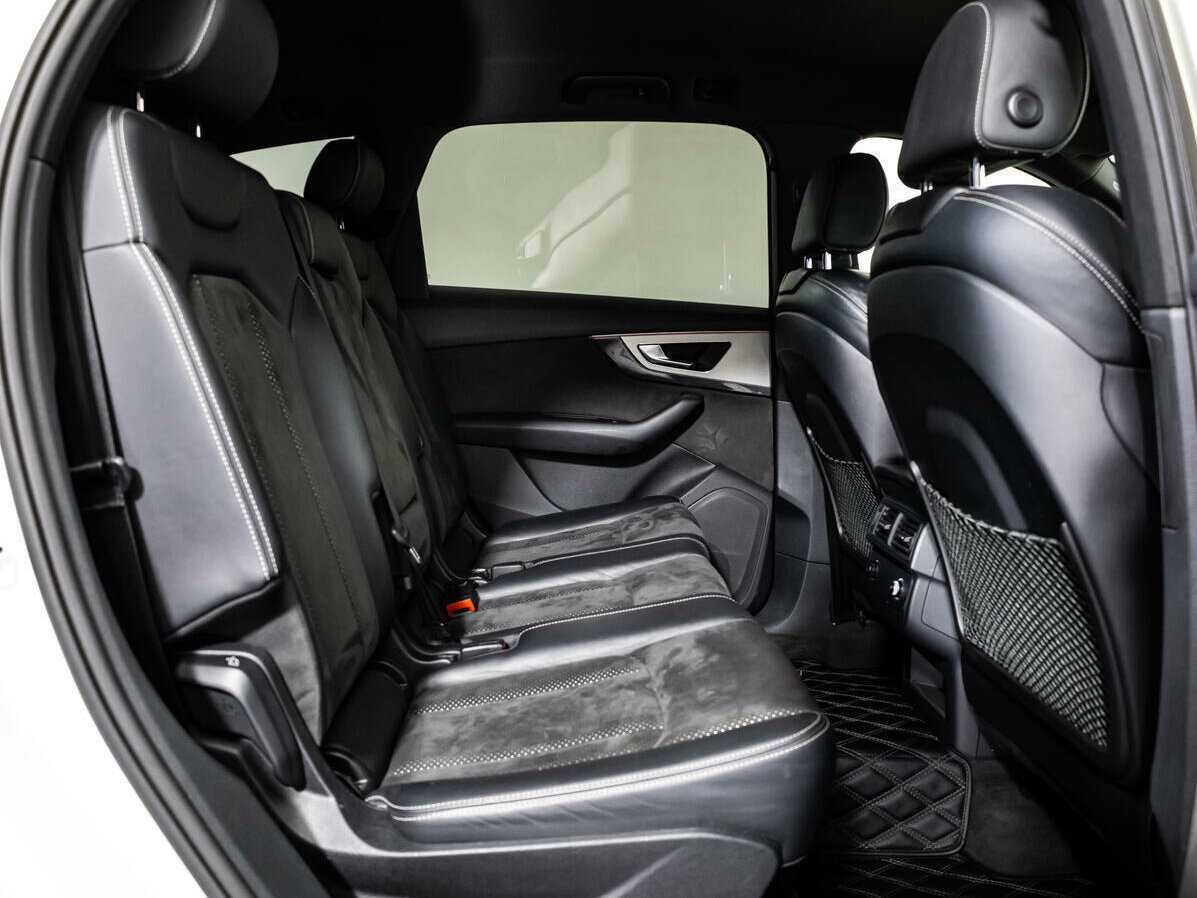 Купить Audi Q7 с пробегом. Фото: #13