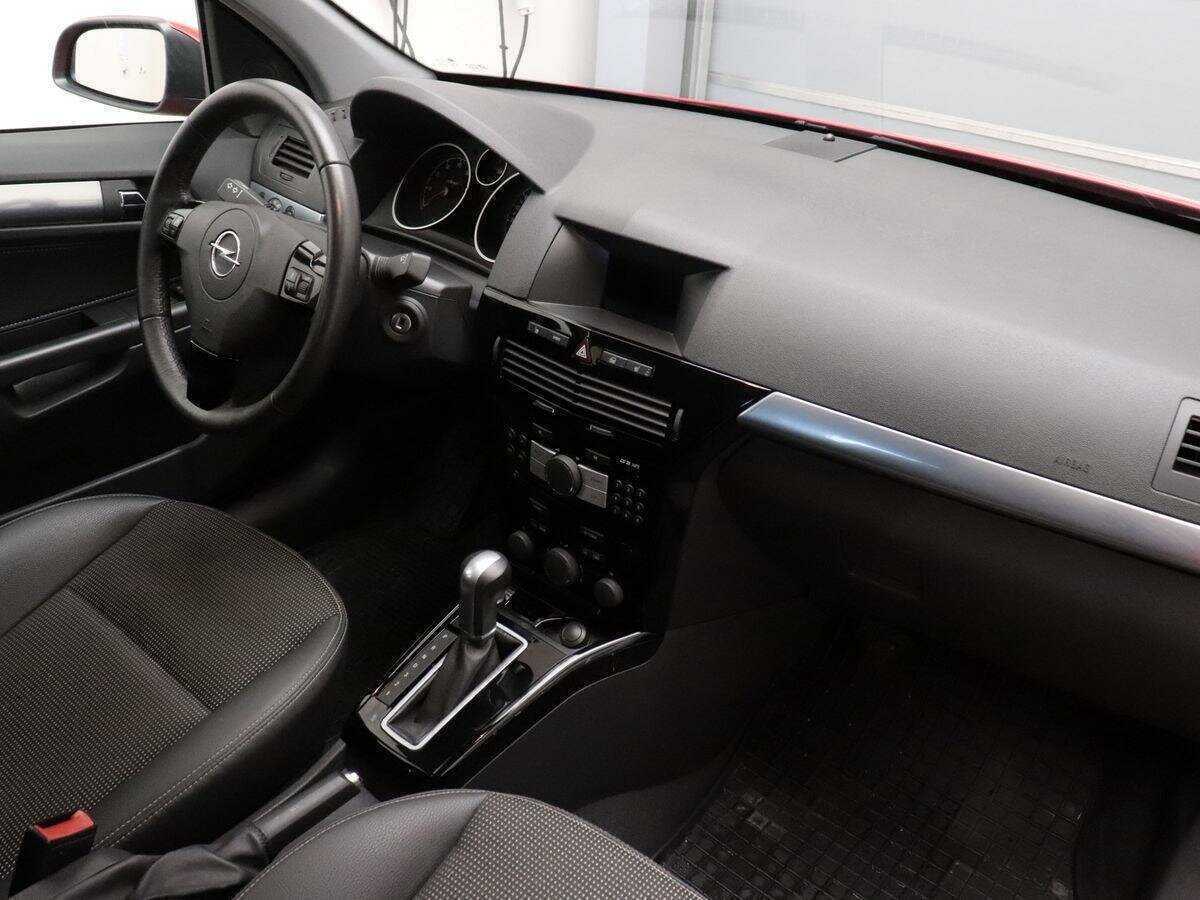Купить Opel Astra с пробегом. Фото: #6