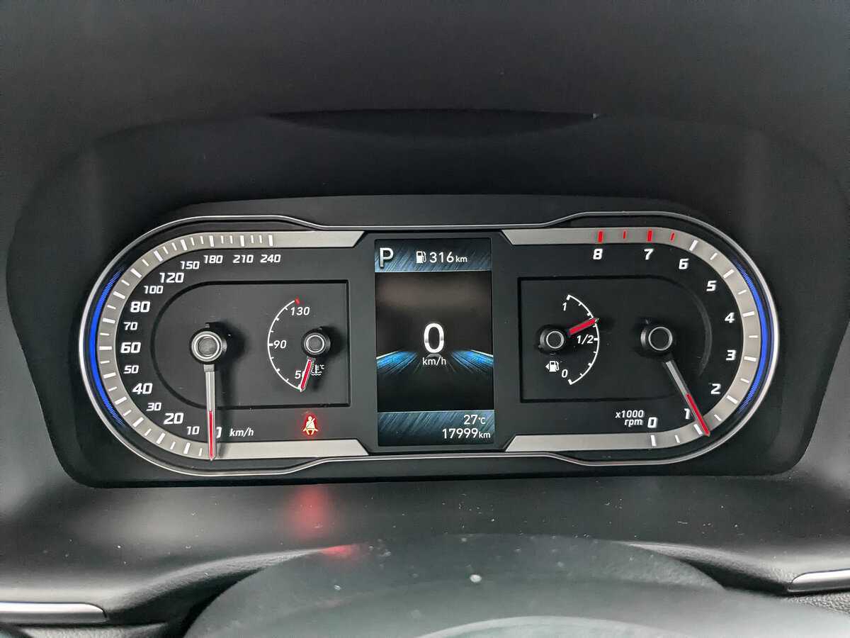 Купить Hyundai Tucson с пробегом. Фото: #11