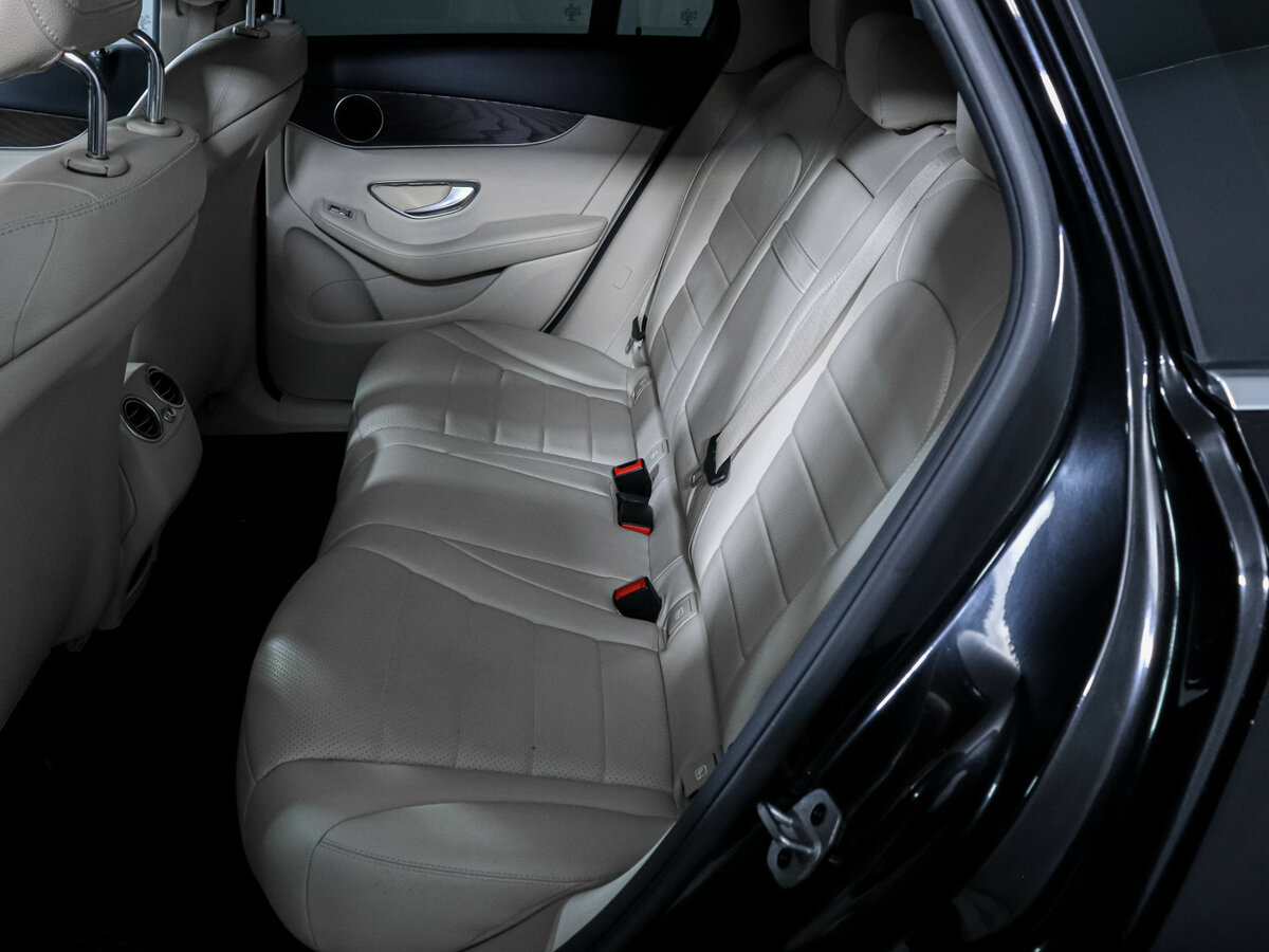 Купить Mercedes-Benz GLC с пробегом. Фото: #7